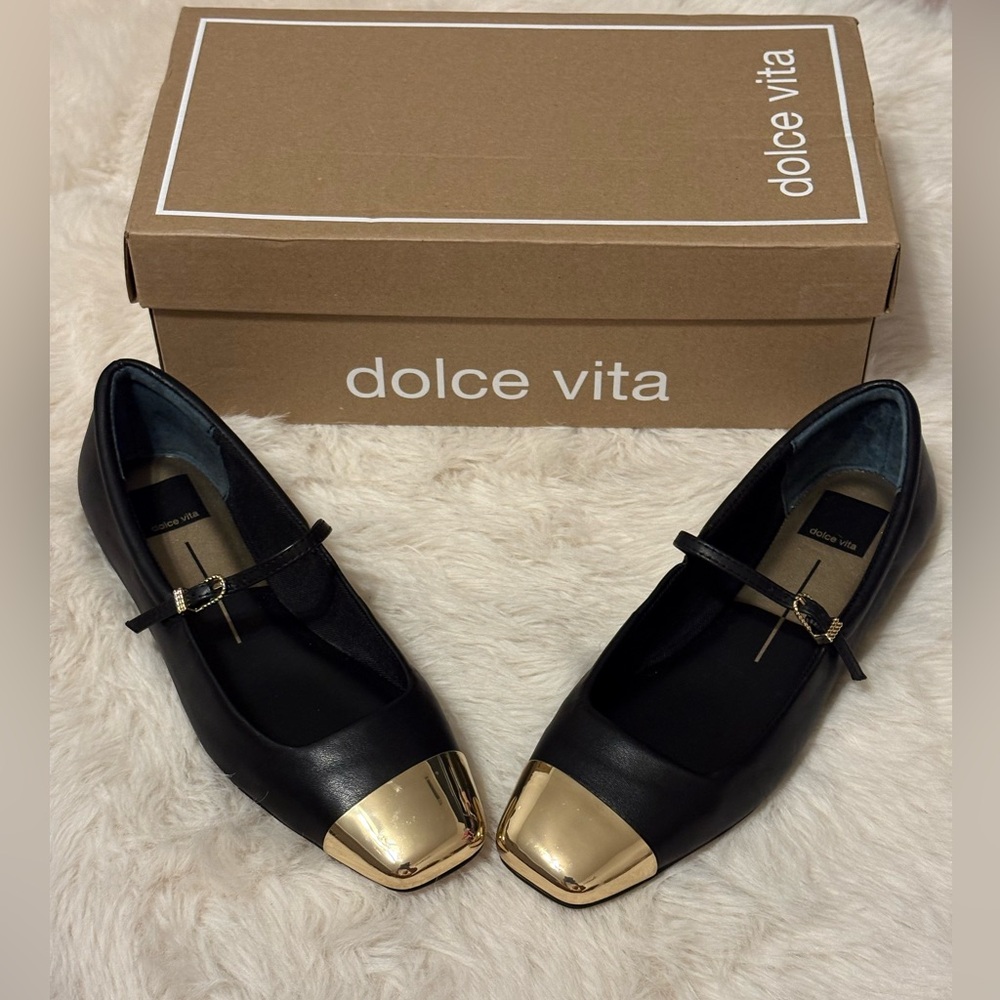 Dolce Vita Reyes Toe Cap Black Leather
